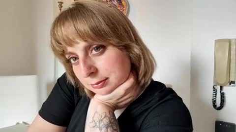Andorphin online show from July 2026 03:40:02 PM