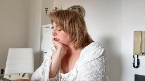 Andorphin online show from July 2026 02:45:02 PM