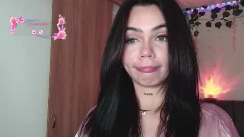 Andra de la Rosse online show from May 2026 05:36:01 AM