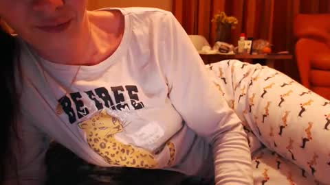 Andra online show from May 2026 06:09:01 PM