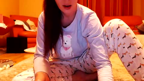 Andra online show from July 2026 08:13:02 PM