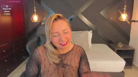 Snapshot of andre_soto_ chatting on January 2026 02:37:01 AM A N D R E online show from January 2026 02:37:01 AM