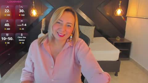 Snapshot of andre_soto_ chatting on April 2026 01:25:01 AM A N D R E online show from April 2026 01:25:01 AM