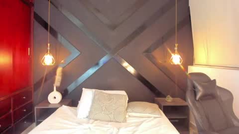 Snapshot of andre_soto_ chatting on April 2026 06:19:01 AM A N D R E online show from April 2026 06:19:01 AM