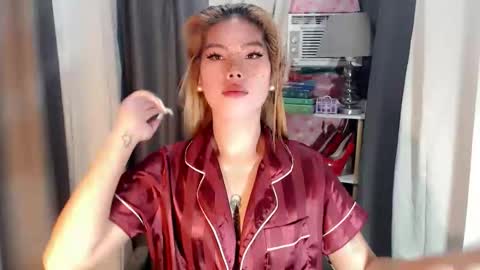 Snapshot of andrea06121998 chatting on March 2026 11:56:02 AM andrea06121998 online show from March 2026 11:56:02 AM