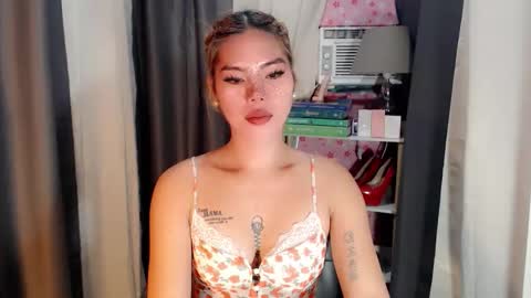Snapshot of andrea06121998 chatting on March 2026 03:19:02 PM andrea06121998 online show from March 2026 03:19:02 PM