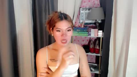 Snapshot of andrea06121998 chatting on March 2026 03:40:01 PM andrea06121998 online show from March 2026 03:40:01 PM