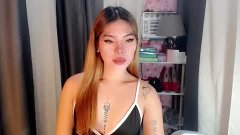 Snapshot of andrea06121998 chatting on April 2026 06:10:01 PM andrea06121998 online show from April 2026 06:10:01 PM