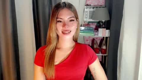 Snapshot of andrea06121998 chatting on May 2026 06:05:02 PM andrea06121998 online show from May 2026 06:05:02 PM