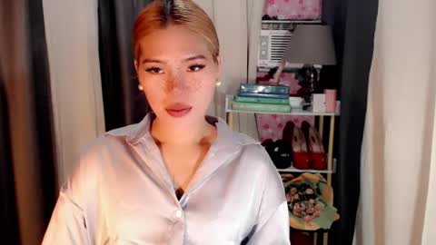 andrea06121998 online show from July 2026 02:56:01 PM