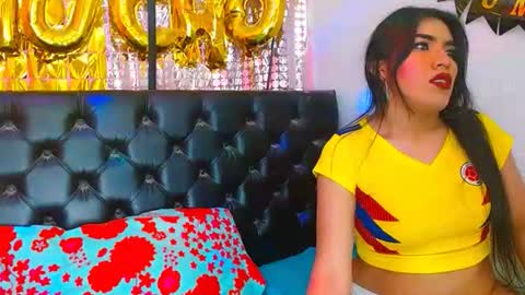 andrea andres couplehot online show from June 2026 03:40:01 PM