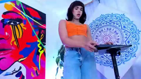 Andrea online show from June 2026 07:59:01 PM