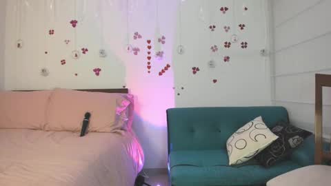 ANDREA IM INDEPENDENT MODEL online show from January 2025 05:20:02 AM