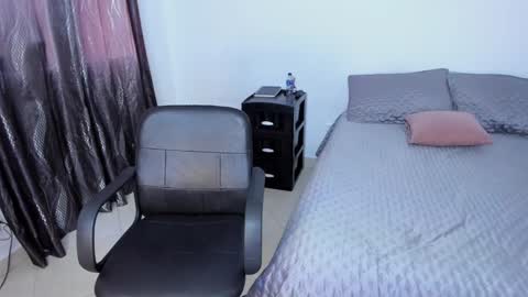 Andrea online show from December 2024 09:19:02 PM