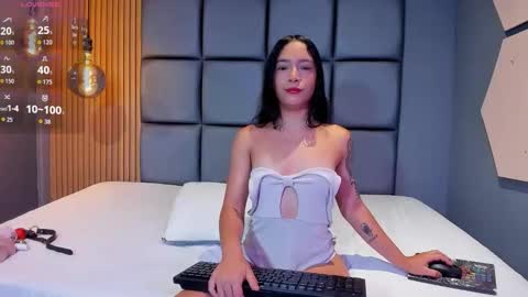  ANDREA  online show from September 2025 12:48:01 PM