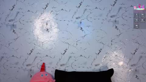 Snapshot of andrea_miller1 chatting on September 2025 05:09:02 AM Andrea online show from September 2025 05:09:02 AM