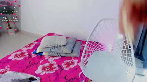  Andrea  online show from January 2026 11:45:02 AM