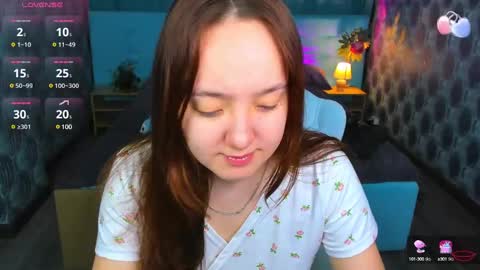 Andrea hereGMT7Mon Tue Wen ThFri Sat Su 0300am-0900am. online show from March 2025 12:50:02 AM