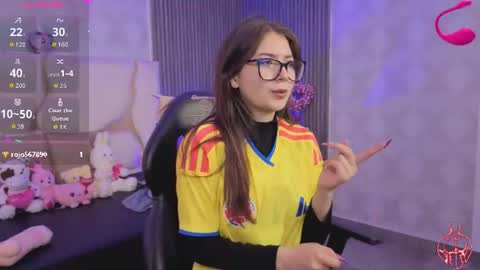 andrea_tay1 online show from July 2026 07:29:02 PM