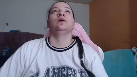 andreaari online show from April 2026 12:58:02 PM