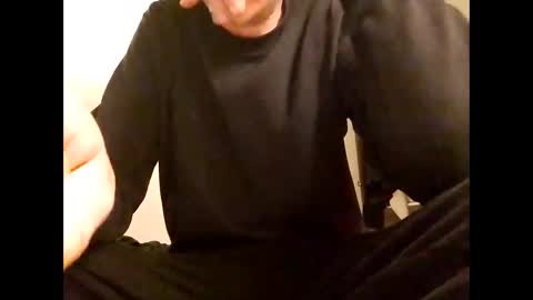 andreai1988 online show from May 2026 02:18:01 AM