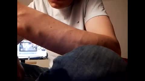 andreai1988 online show from May 2026 03:46:01 AM