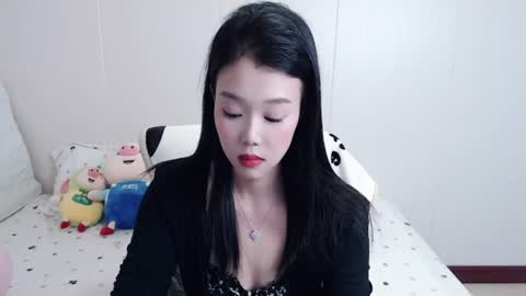Snapshot of andreakimr chatting on July 2026 02:05:02 AM andreakimr online show from July 2026 02:05:02 AM