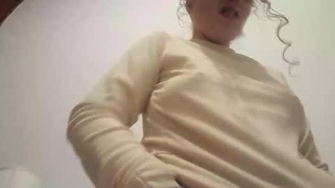 Snapshot of andreamartinssean2018 chatting on June 2026 06:45:02 AM andreamartinssean2018 online show from June 2026 06:45:02 AM