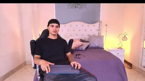 Andreao online show from July 2026 03:09:01 PM