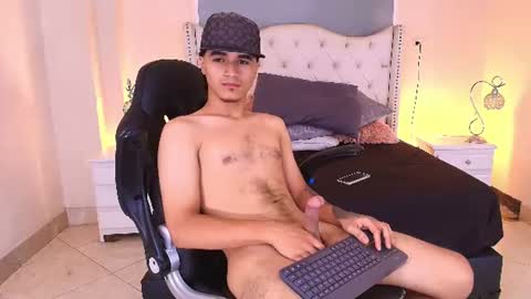 Andreao online show from July 2026 03:54:02 PM