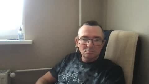 Snapshot of andreass60 chatting on December 2024 09:47:02 AM andreass60 online show from December 2024 09:47:02 AM