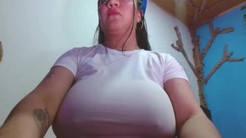 Andre online show from November 2025 12:13:01 AM