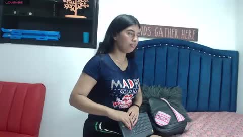 Snapshot of andreinabrown18 chatting on December 2024 03:43:01 PM Andreina online show from December 2024 03:43:01 PM