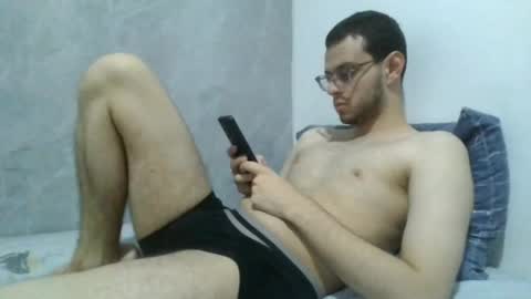 andres129494 online show from April 2026 02:15:02 AM