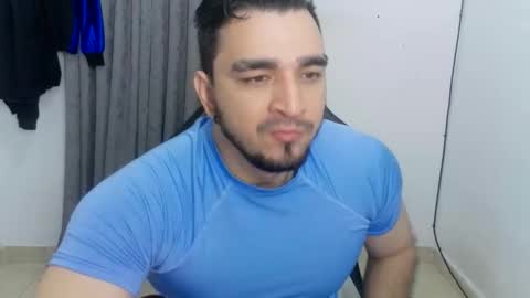 andres180950734 online show from May 2026 11:27:01 AM