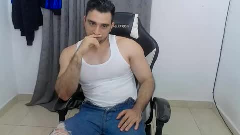 andres180950734 online show from May 2026 12:52:02 AM