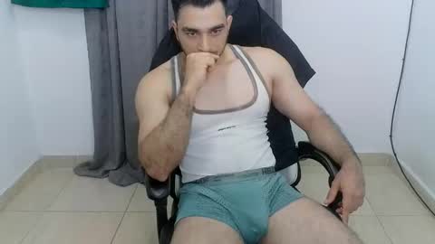 andres180950734 online show from May 2026 11:27:01 AM