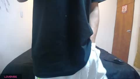 andrescoll25 online show from July 2026 05:39:02 PM
