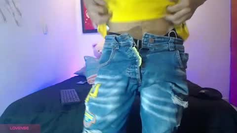 andrescoll25 online show from July 2026 10:34:02 PM