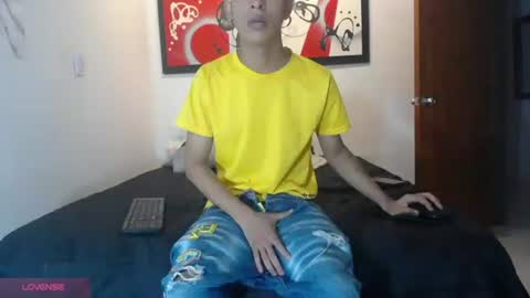andrescoll25 online show from July 2026 09:13:01 PM
