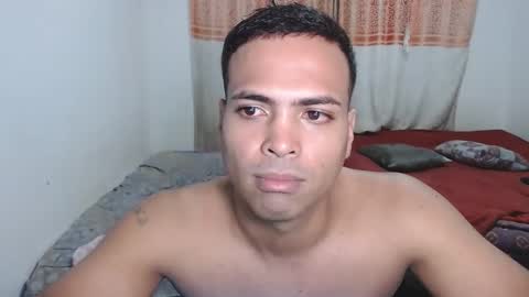 Snapshot of andresfern chatting on March 2025 12:17:02 AM ANDRES online show from March 2025 12:17:02 AM