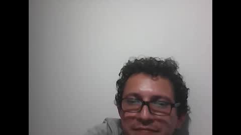 Snapshot of andresfloga chatting on September 2025 05:46:01 AM andresfloga online show from September 2025 05:46:01 AM