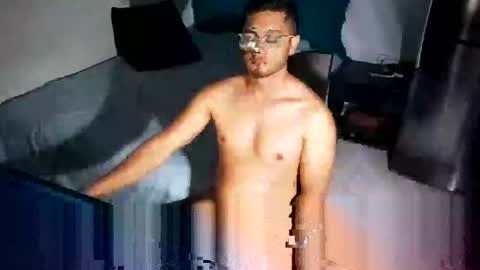 andresvergon85 online show from January 2025 04:32:01 AM