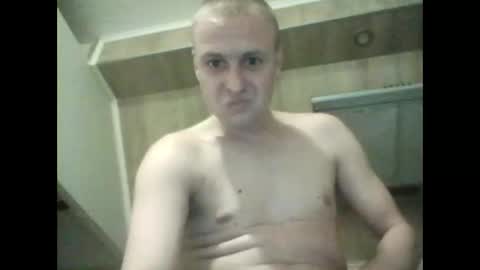 andrew3356577 online show from September 2025 12:16:01 AM