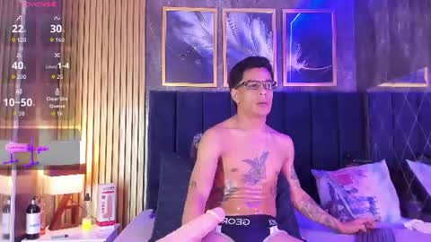 Snapshot of andrew_haalls chatting on June 2026 01:44:02 PM andrew_haalls online show from June 2026 01:44:02 PM