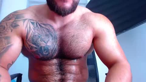 Snapshot of andrew_holden__ chatting on March 2025 01:23:01 AM andrew_holden__ online show from March 2025 01:23:01 AM