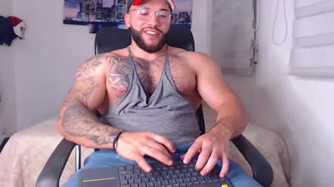 Snapshot of andrew_holden__ chatting on September 2025 12:24:02 AM andrew_holden__ online show from September 2025 12:24:02 AM