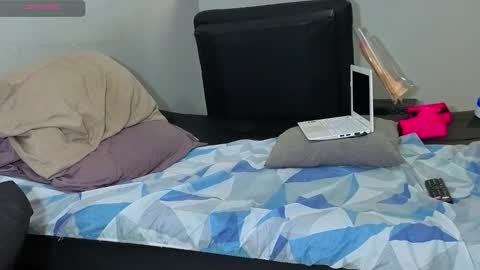 Snapshot of andrew_hot_999 chatting on November 2025 01:27:01 AM Andrew online show from November 2025 01:27:01 AM