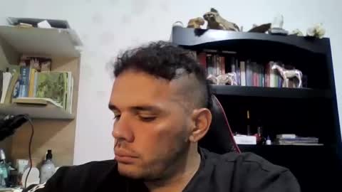 Snapshot of andrew_jaay chatting on November 2025 12:27:01 PM andrew_jaay online show from November 2025 12:27:01 PM