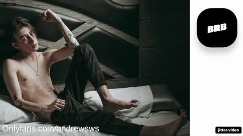 Snapshot of andrew_round chatting on January 2025 01:39:02 AM andrew_round online show from January 2025 01:39:02 AM